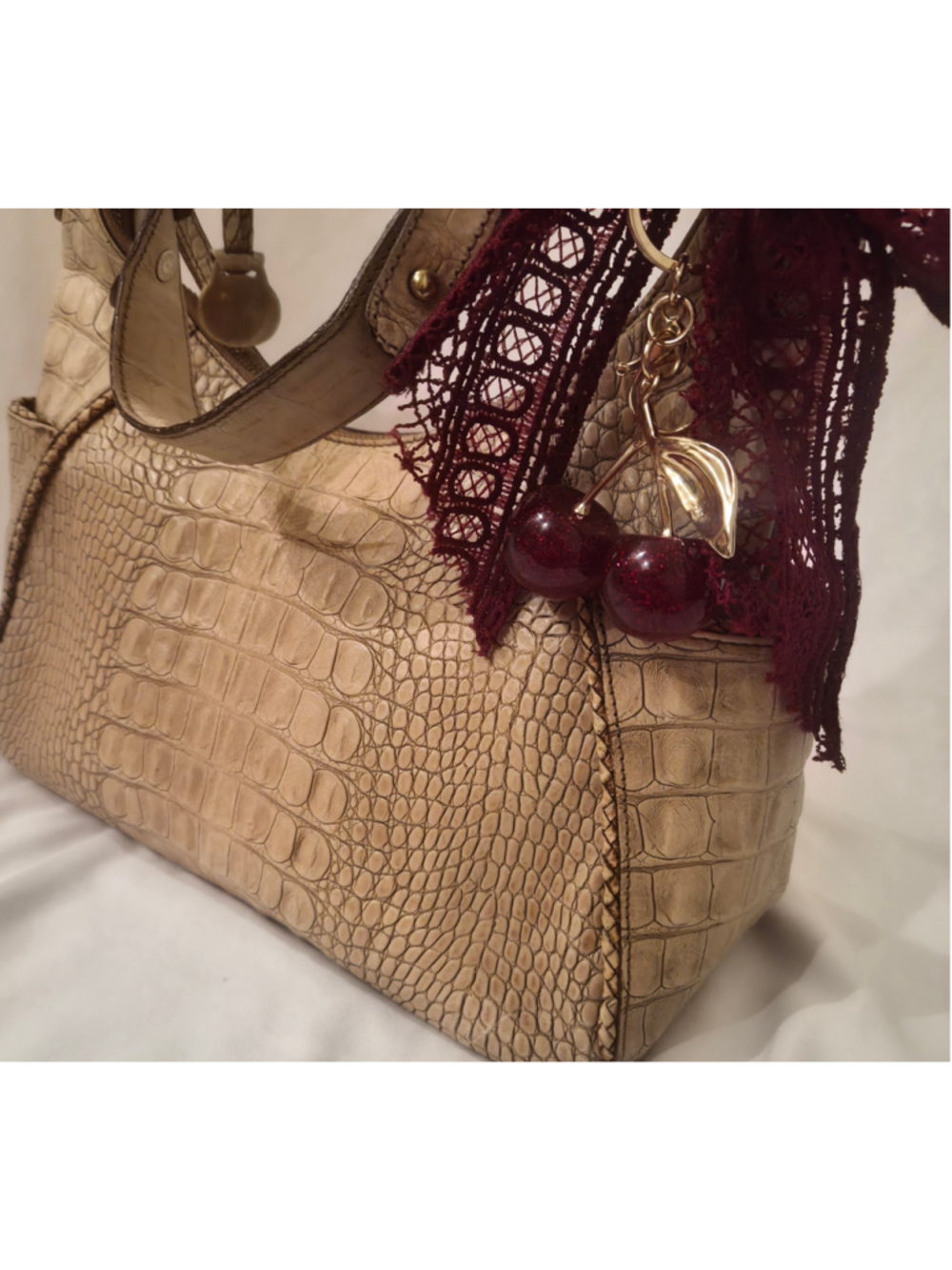 Brahmin Kendall Cream Croc Embossed Leather Zip Shoulder Bag Vintage Y2K Boho